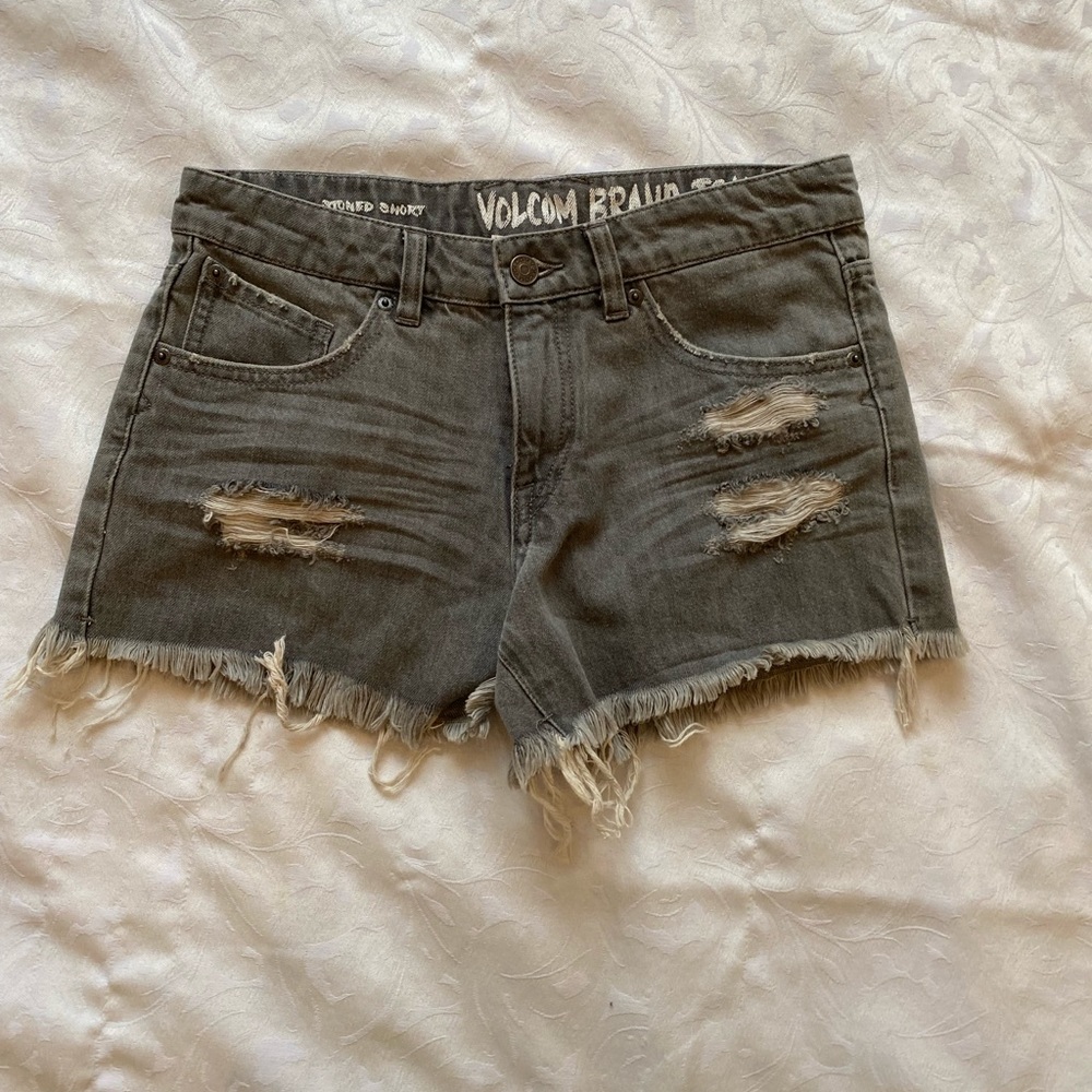 Volcom Stoned Short size 3 women’s jean shirt